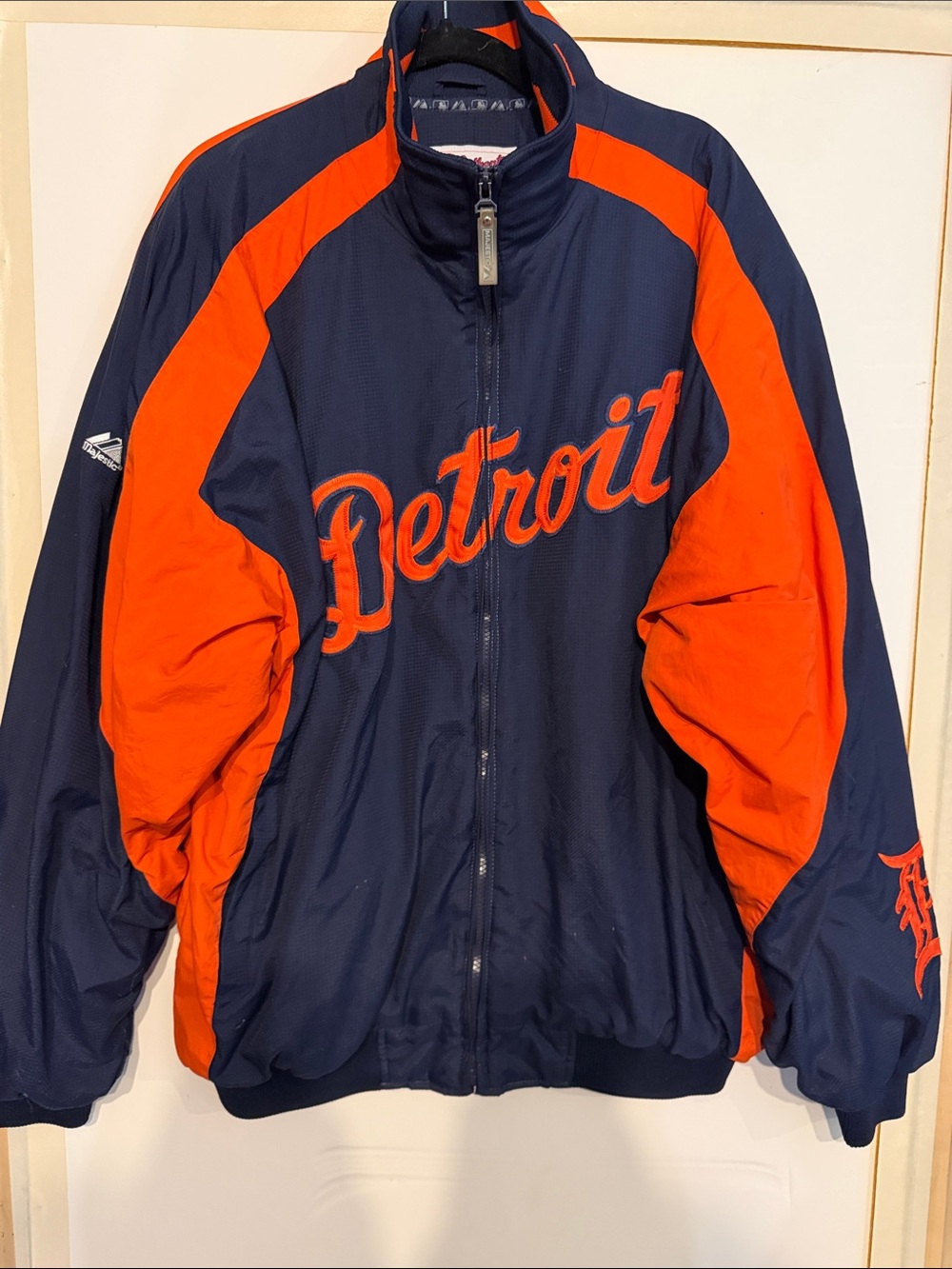 Authentic Majestic Navy and Orange Detroit TigersScript Bomber Jacket Size Large
